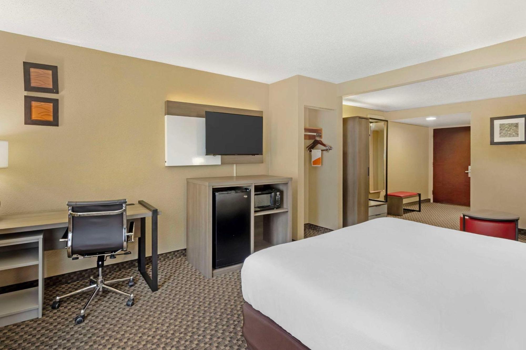 Comfort Inn & Suites Carneys Point Kültér fotó