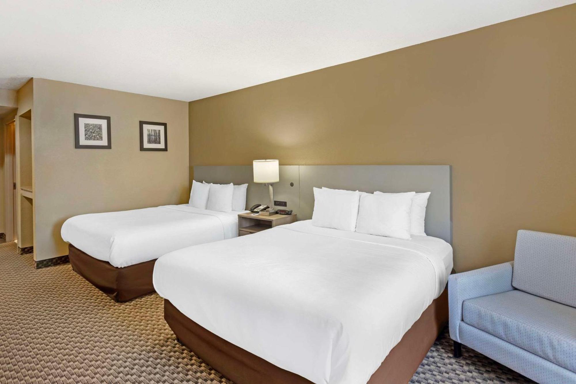 Comfort Inn & Suites Carneys Point Kültér fotó